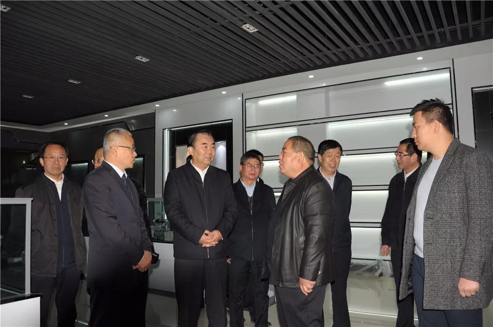 甘肃省委统战部部长马廷礼一行莅临兰州新区“zoty中欧三厂项目”参观考察