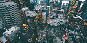 住宅、工业、商业地产开发，建筑工程、工业制造、矿业开采、生物制药、能源开发、资本运营、金融服务、经贸商贸、餐饮娱乐等为一体的多元化大型股份制企业...